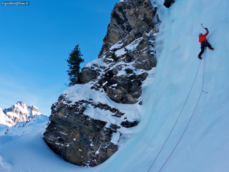 Ice climbing around Viso