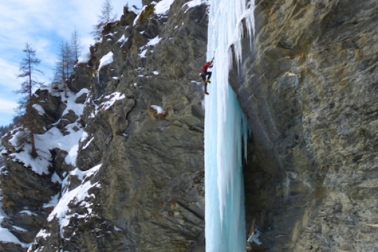 Roux d'Abries ice fall