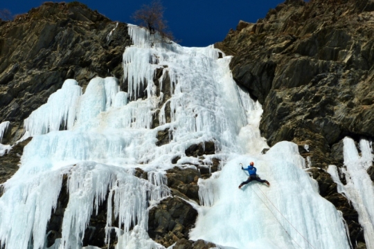 Queyras ice climbing