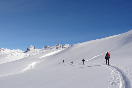 Ski_de_rando_montée_Montagne